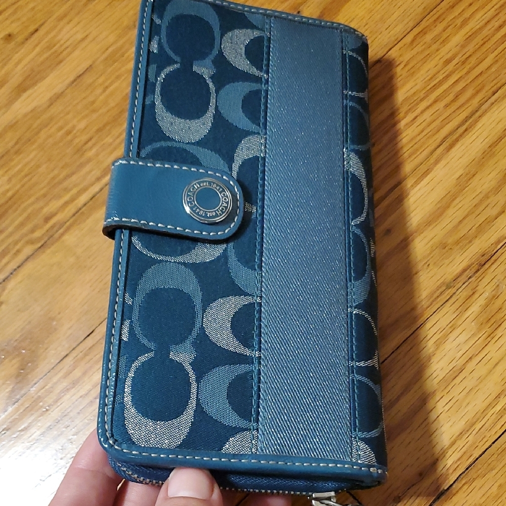 Coach Blue Canvas&leather and Silver Wallet Womens